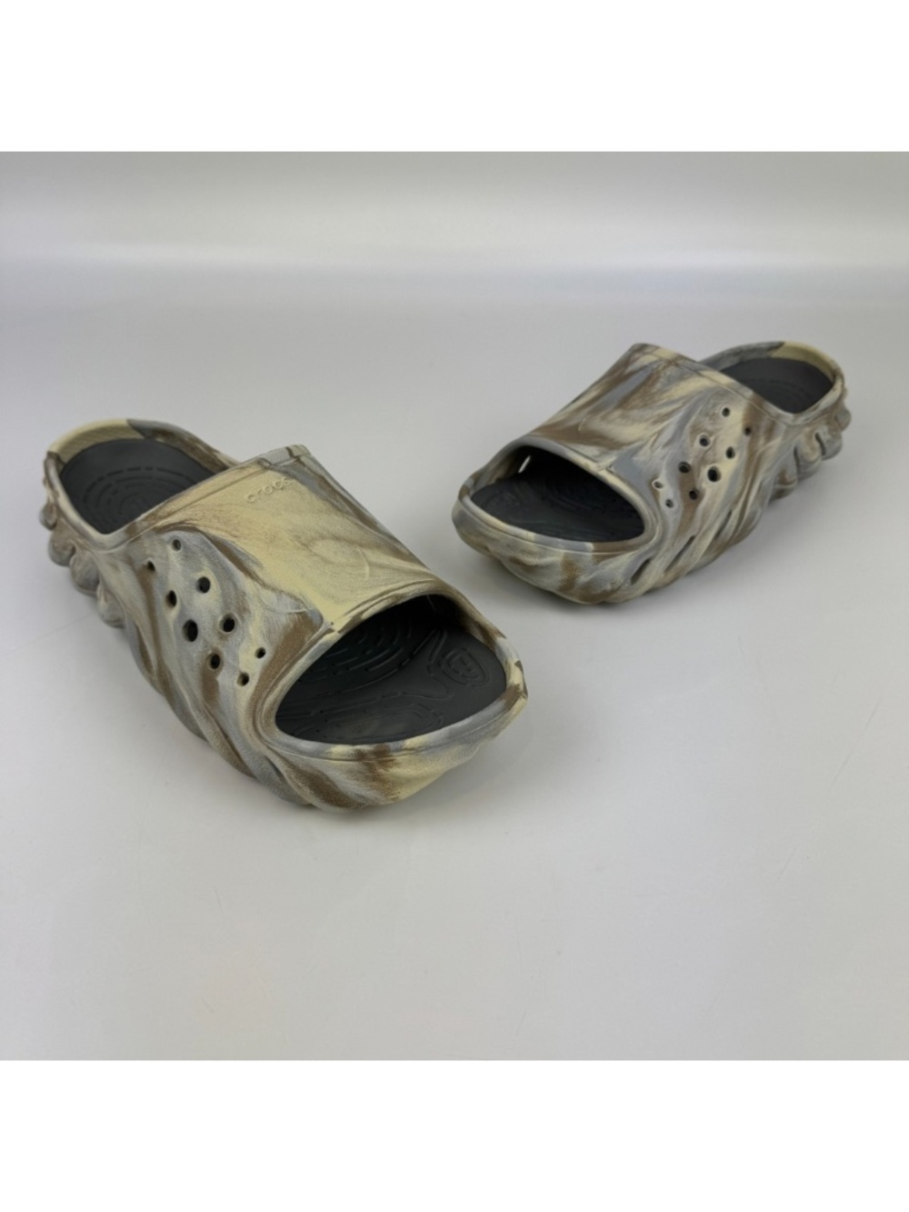 Crocs Mens Size 8 Womens 10 Echo Marbled Slide Sandals